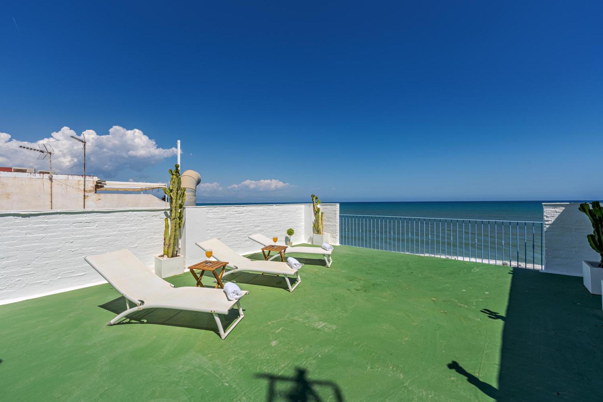 Carihuela - Beach & Sun トレモリノス エクステリア 写真